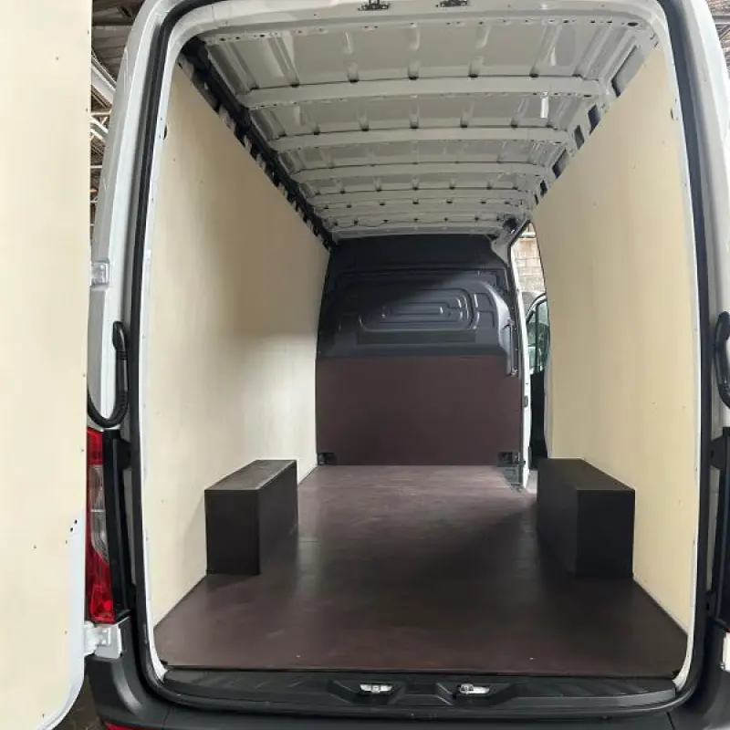 Rivestimento furgone - Carrozzeria Nuova Ponte Susegana
