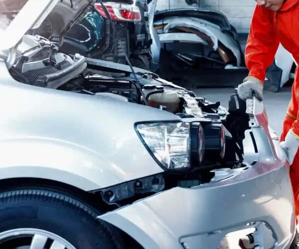 Sostituzione paraurti - Carrozzeria Nuova Ponte